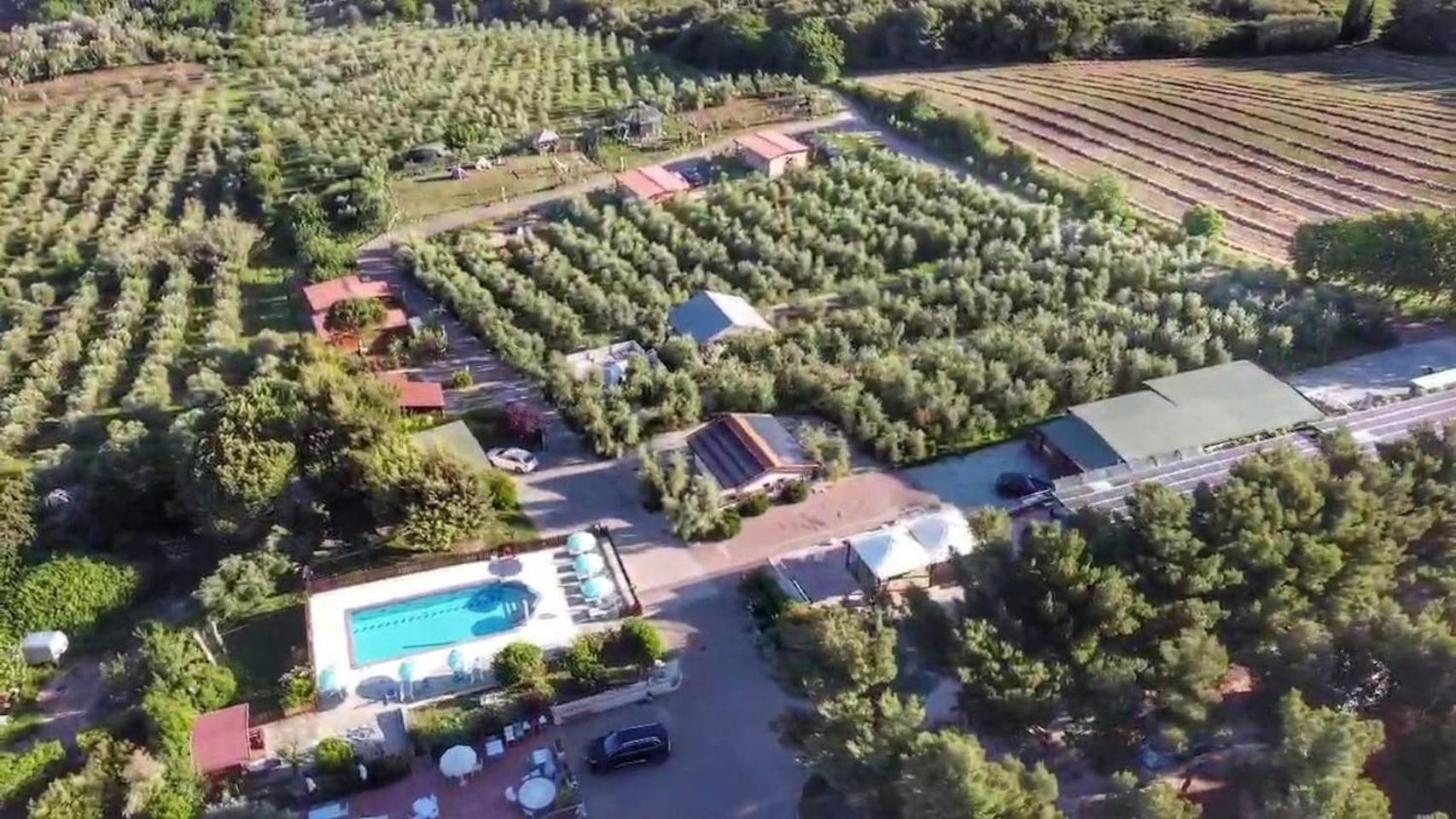 Agriturismo Le Rondini Di San Bartolo San Vincenzo Exterior photo